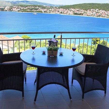 Apartments Kelic Trogir Rum bild