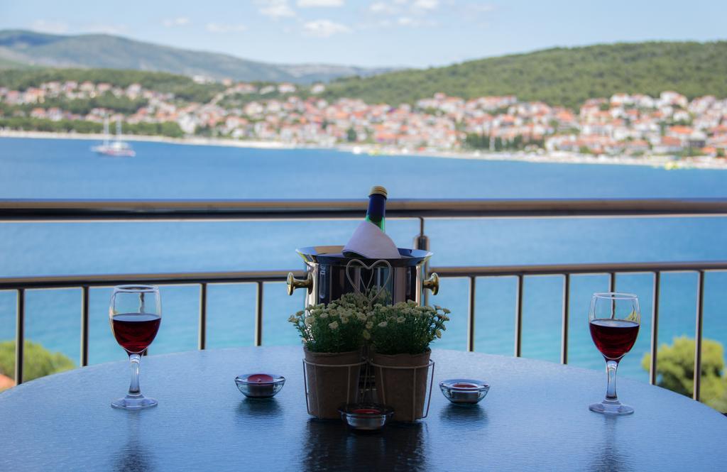 Apartments Kelic Trogir Rum bild