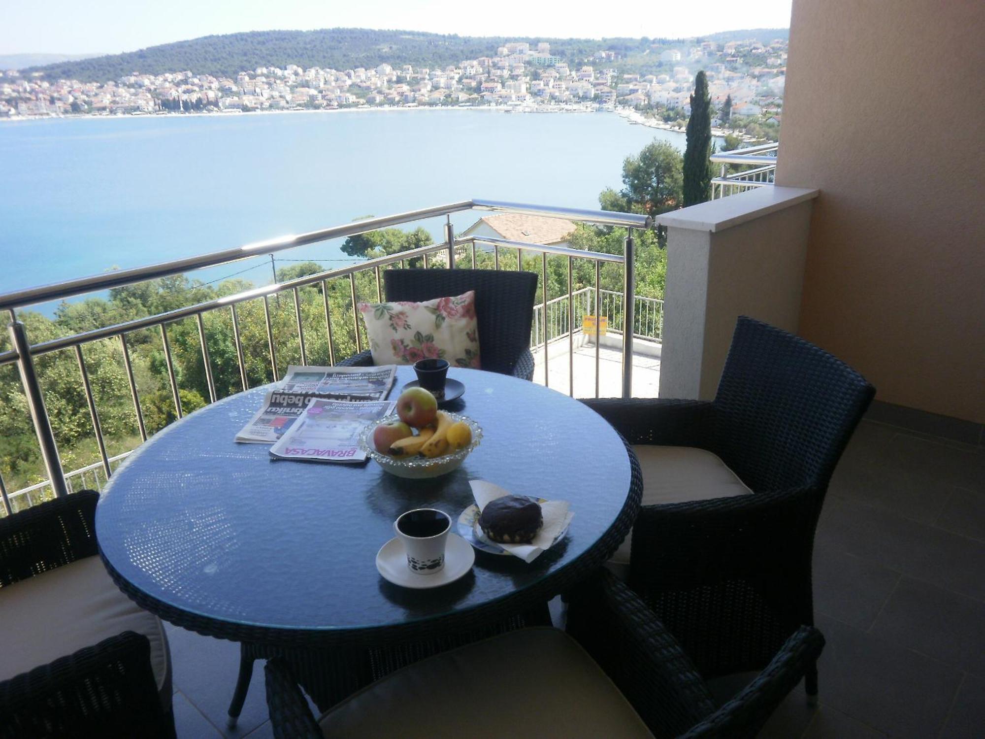 Apartments Kelic Trogir Exteriör bild